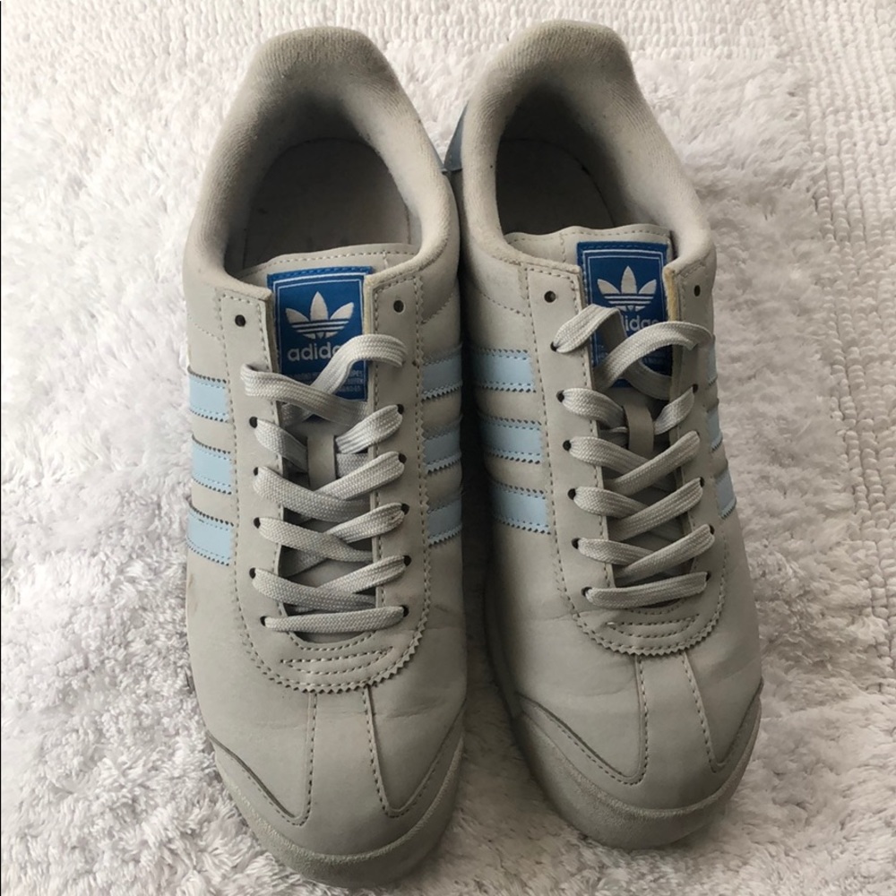 Adidas Sneaker